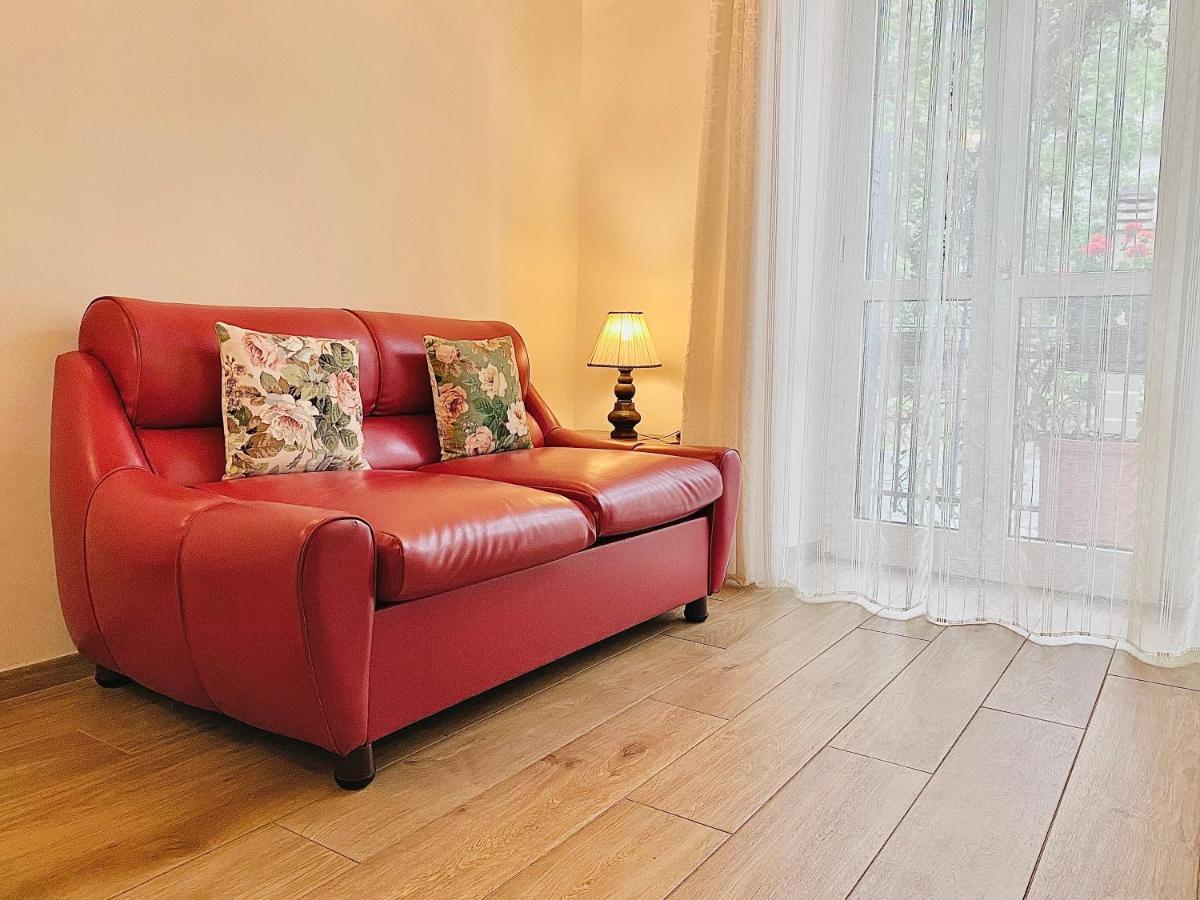 Exquisitely Renovated And Centrally Located Apartment With Free Parking Turim Exterior foto
